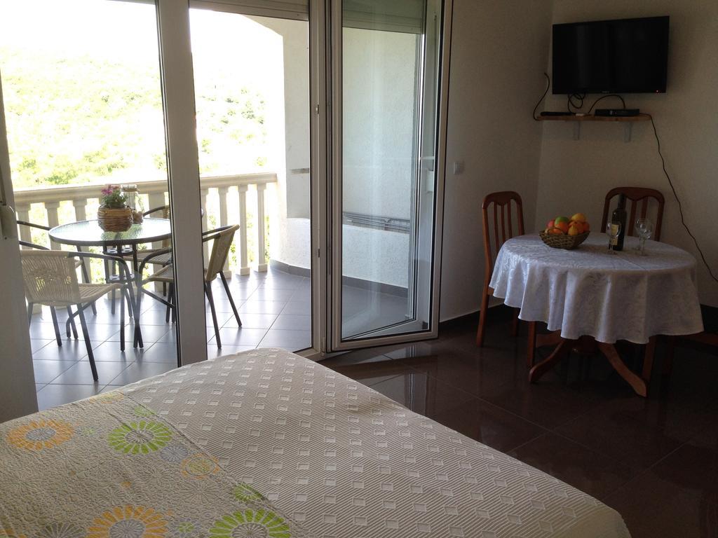 לושטיצה Apartmani Lazarevic מראה חיצוני תמונה