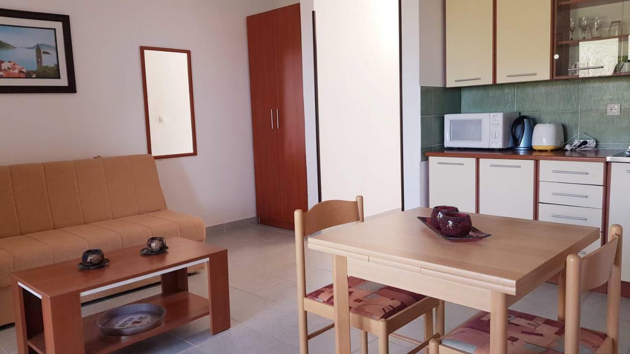 לושטיצה Apartmani Lazarevic מראה חיצוני תמונה